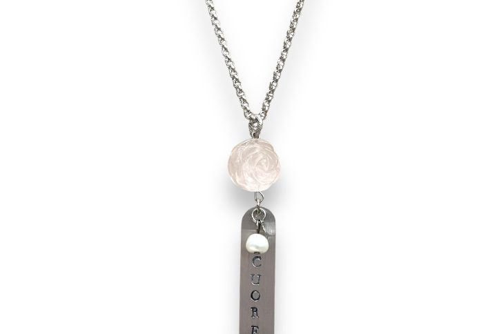 Collana con fiore di Quarzo rosa